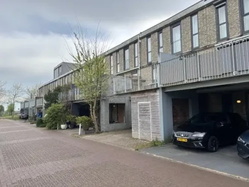 Woning aan de Deltaweg te Hoofddorp