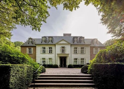 Steenbergen, Laren