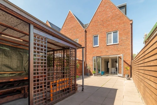 Woning aan de Bloemstraat te Zaandam