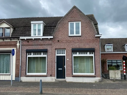 Julianastraat, Rijen