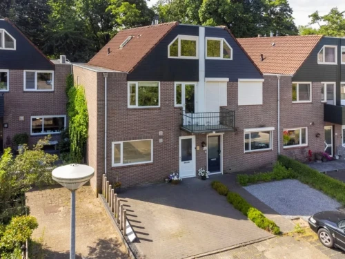 Hoekwoning