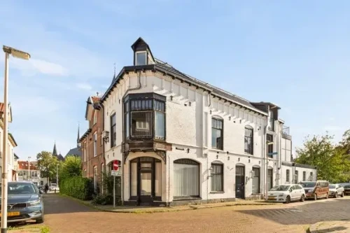 Woning aan de Krijnenweg te Bussum