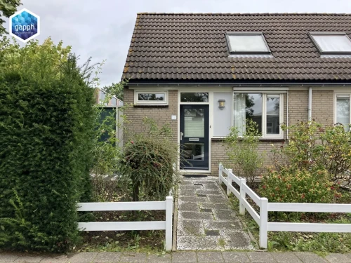 Woning aan de Mercuriuslaan te Oude-Tonge