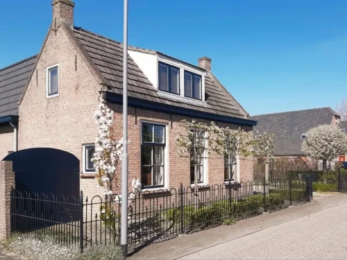 Voorstraat, Made