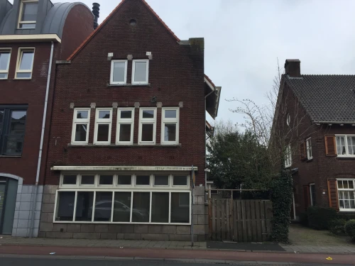 Woning aan de Brugstraat te Roosendaal